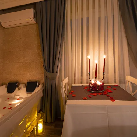 Keyif Boutique & Restaurant Bed and breakfast 2*