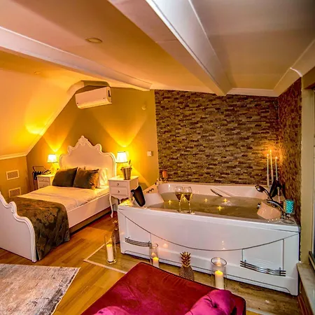 Keyif Boutique & Restaurant Bed & Breakfast